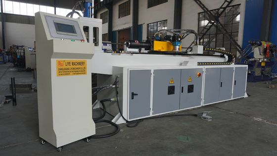 HYRAULISCHE PIPE HOOL PUNCHING MACHINE Servo motor voedingsrotaion voor stalen pijp