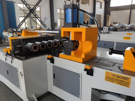 Vermindermachine voor het verlagen van de helling van ketelbuizen met meerdere stations