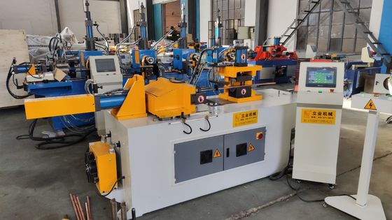 SG40NC Pipe End Forming Machine Vier Station Operatie Voor 2 inch Steel Pipe Shrinking